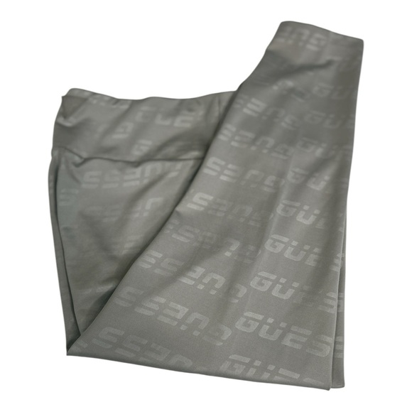 Guess Women’s Silver / Gray Leggings |
Size XL | Y2K | Logo - Picture 1 of 8